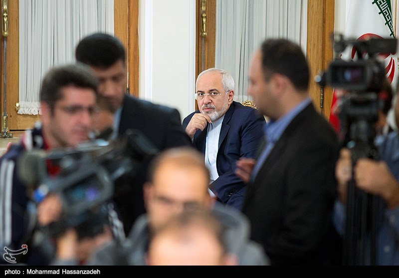 دیدار وزیر تجارت قطر با ظریف