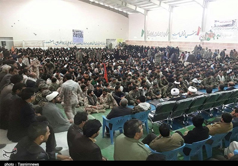 همایش شکوه مقاومت در شهرستان نیمروز