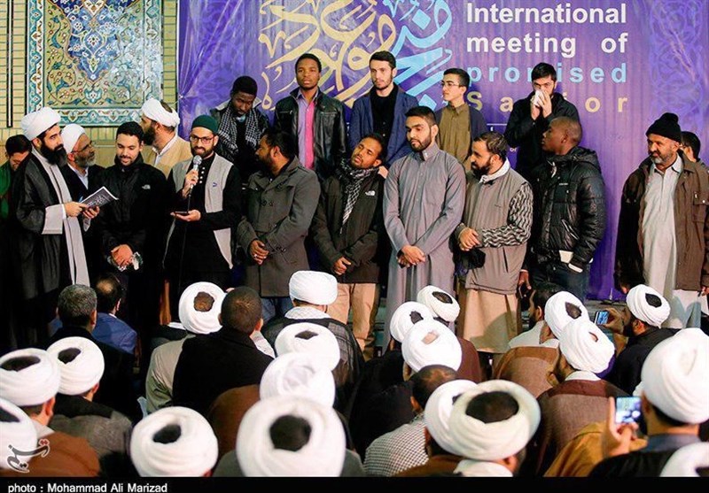 همایش منجی موعود در مسجد جمکران 