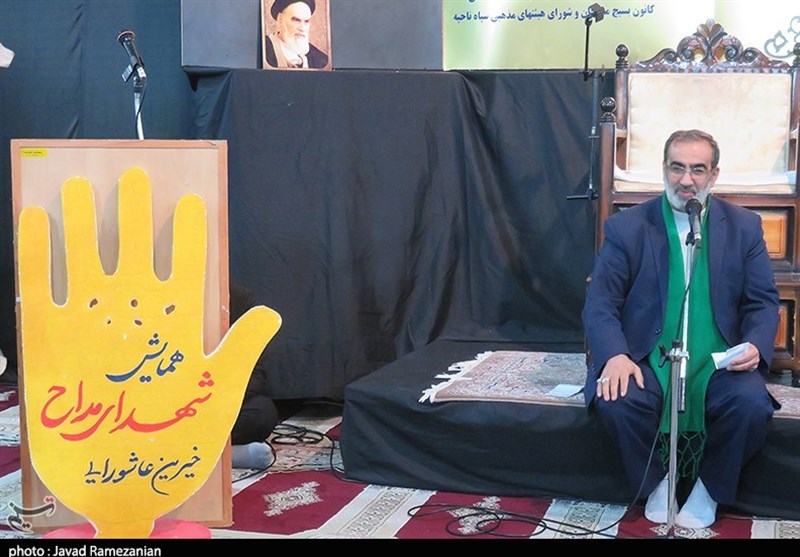 همایش تجلیل از خادمین عاشورایی در دامغان