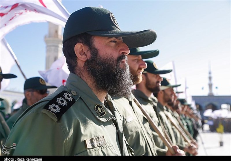 صبحگاه نیروهای مسلح استان قم 