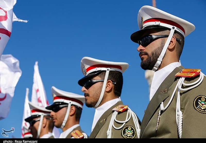 صبحگاه نیروهای مسلح استان قم 