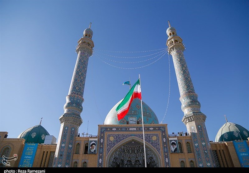 صبحگاه نیروهای مسلح استان قم 