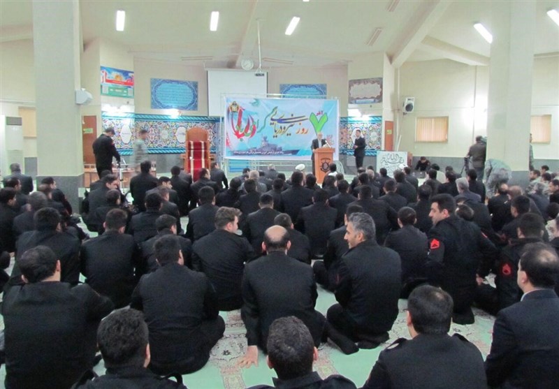 مراسم روز نیروی دریایی در رشت