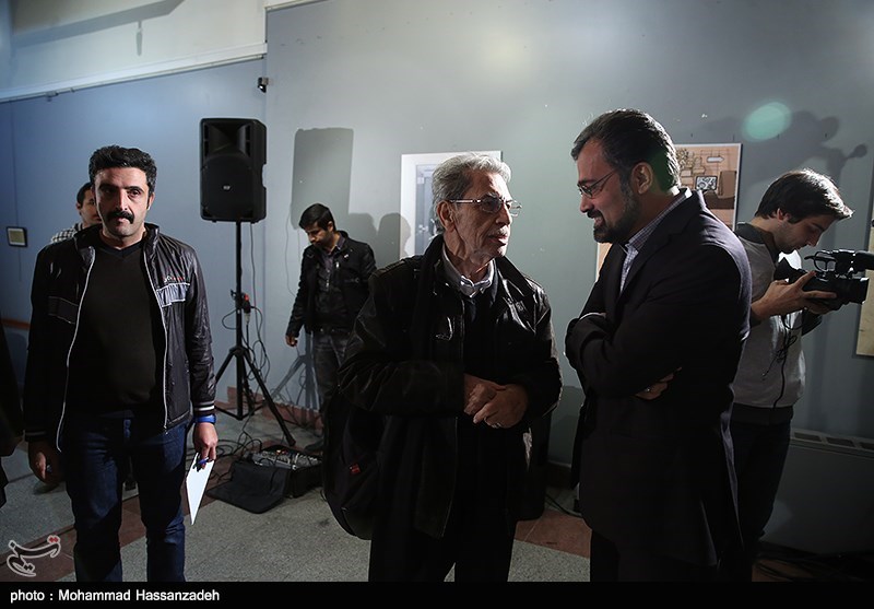 افتتاح نمایشگاه دوسالانه کاریکاتور