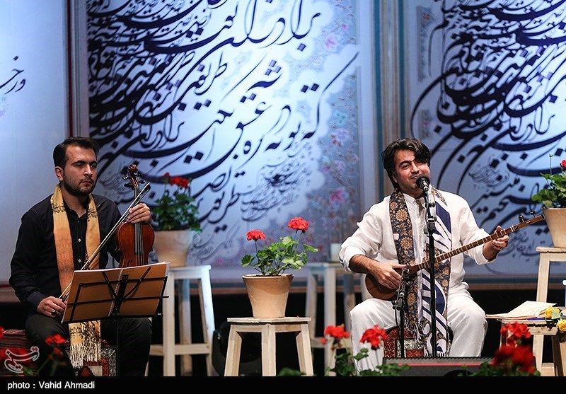 کنسرت پرواز همای