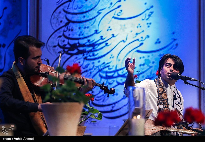 کنسرت پرواز همای