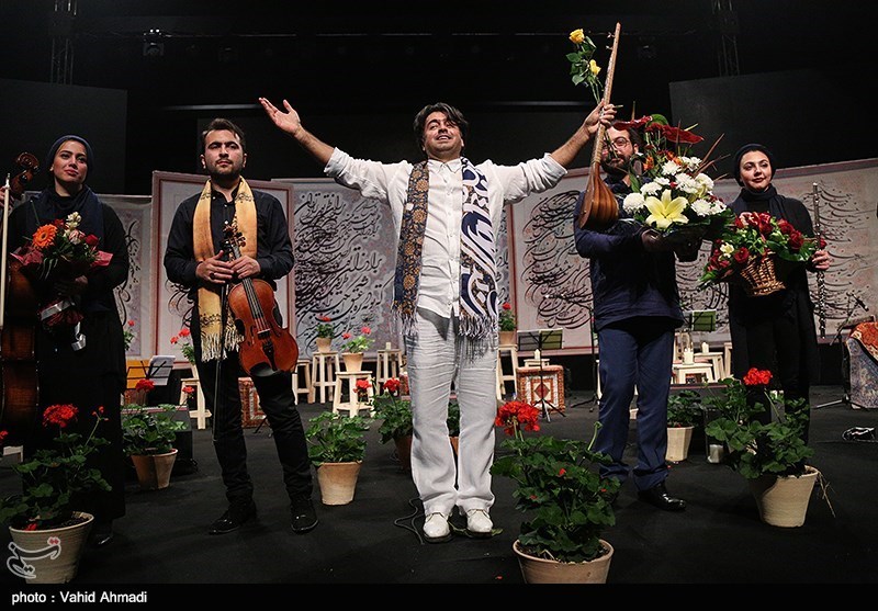 کنسرت پرواز همای