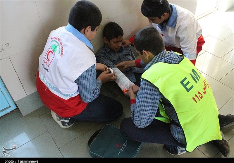 مانور زلزله در کاشان