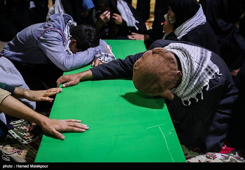 مراسم وداع با پیکر دو شهید مدافع حرم تیپ فاطمیون