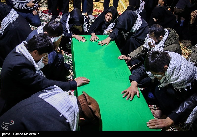 مراسم وداع با پیکر دو شهید مدافع حرم تیپ فاطمیون