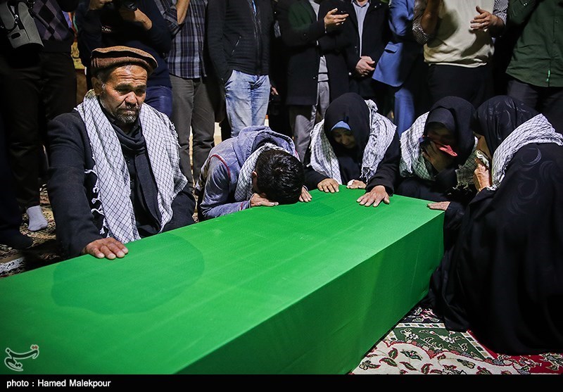 مراسم وداع با پیکر دو شهید مدافع حرم تیپ فاطمیون