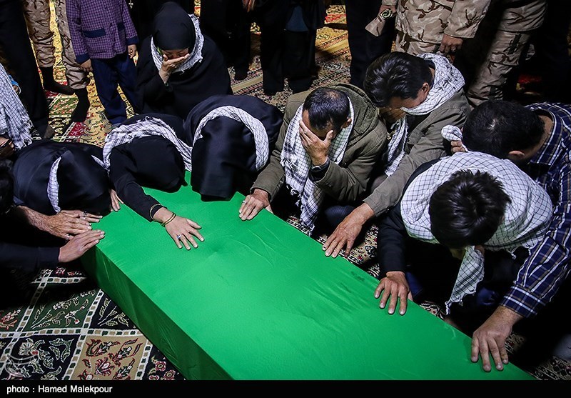 مراسم وداع با پیکر دو شهید مدافع حرم تیپ فاطمیون