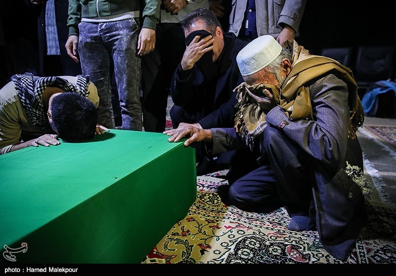 مراسم وداع با پیکر دو شهید مدافع حرم تیپ فاطمیون