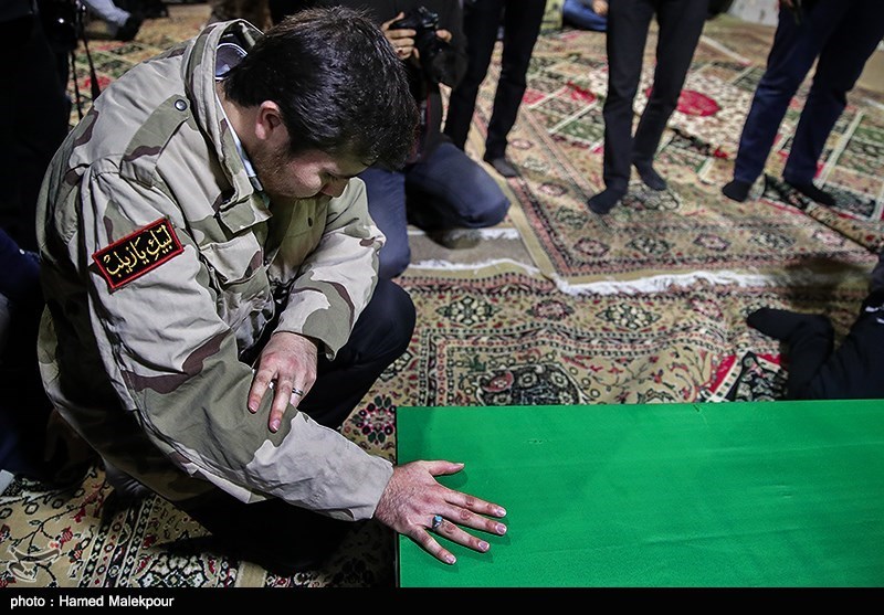 مراسم وداع با پیکر دو شهید مدافع حرم تیپ فاطمیون