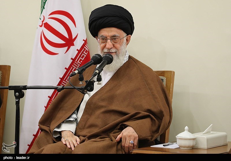 روایت اولین دیدار رهبرانقلاب با شهید "مهدی باکری"+عکس و فیلم