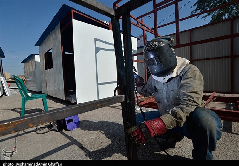 ساخت کانکس برای زلزله‌زدگان کرمانشاهی به همت خیران خوزستانی