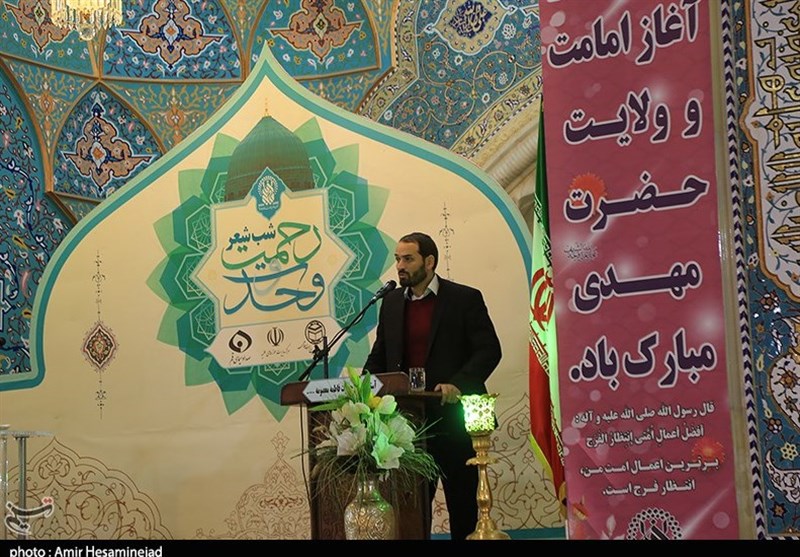 آئین شعر خوانی اساتید و شاعران شیعه و اهل سنت