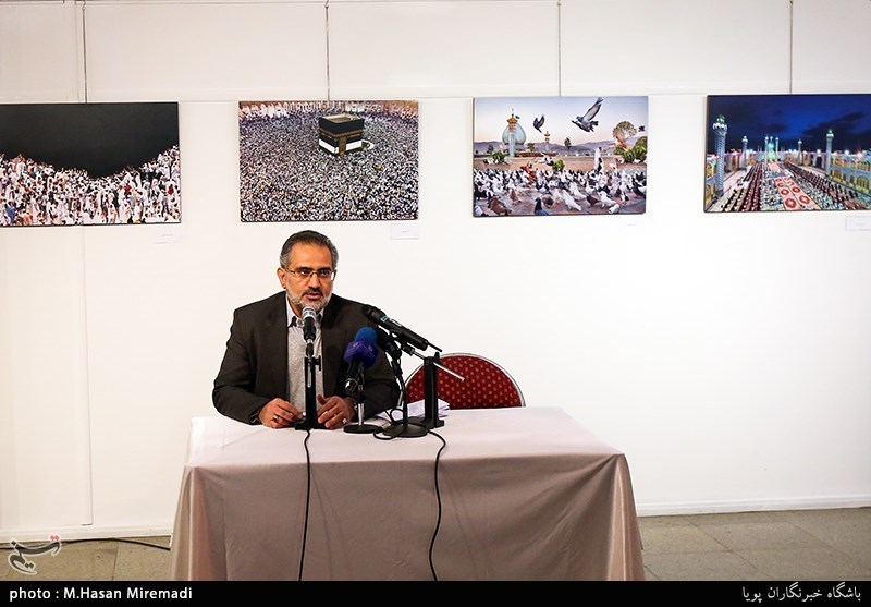 افتتاح اولین نمایشگاه عکس‌های خبری تقریب