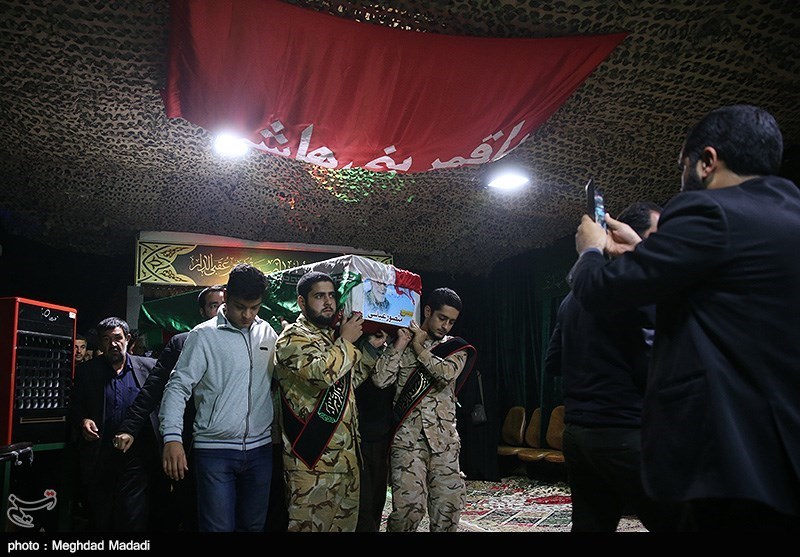 وداع با پیکر شهید مدافع حرم منصور عباسی