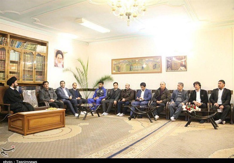 دیدار ورزشکاران اردبیلی با نماینده ولی فقیه در استان و امام جمعه اردبیل