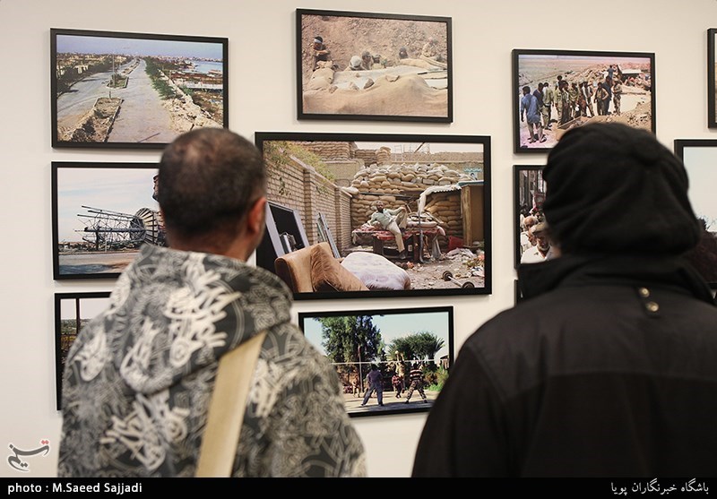نمایشگاه عکس انجمن عکاسان انقلاب و دفاع مقدس