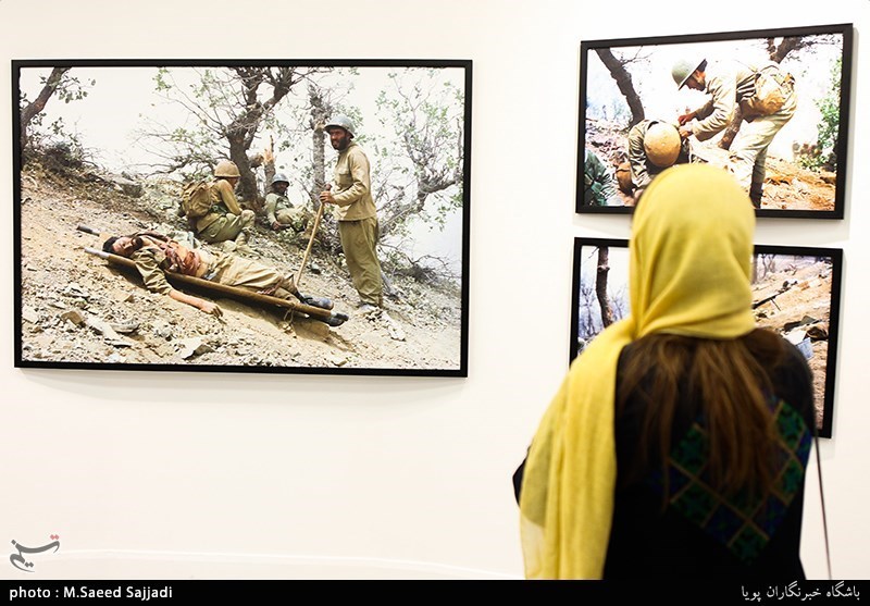 نمایشگاه عکس انجمن عکاسان انقلاب و دفاع مقدس