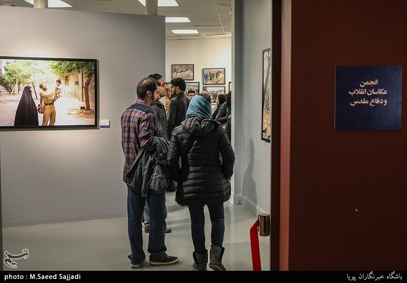 نمایشگاه عکس انجمن عکاسان انقلاب و دفاع مقدس
