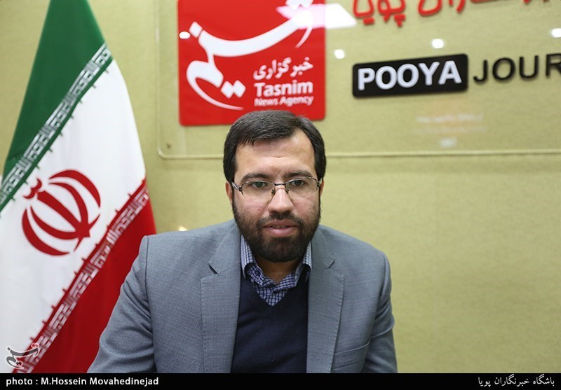 فروزان فر مدیر مرکز معماری اسلامی در نشست معماری اسلامی