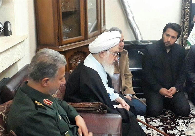 دیدار آیت الله قربانی با خانواده شهید نوری