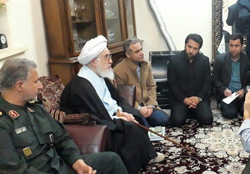 دیدار آیت الله قربانی با خانواده شهید نوری