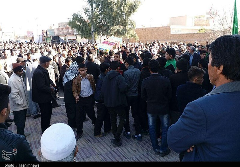 آئین تشیع شهید مدافع حرم در گرمسار