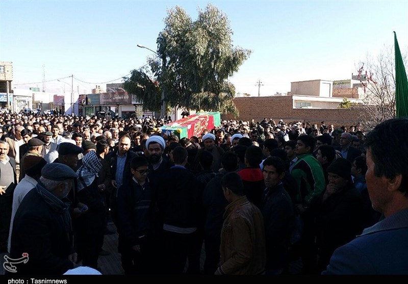 آئین تشیع شهید مدافع حرم در گرمسار 