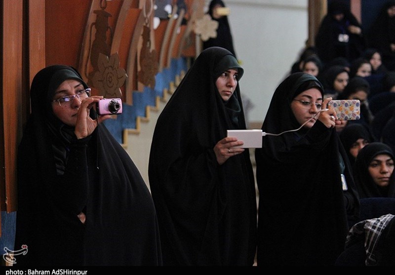 جشنواره شعر فانوس انتظار به کار خود پایان داد + تصاویر