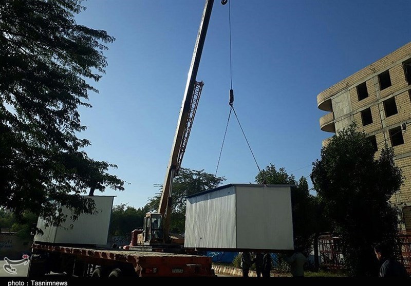 ارسال کانکس‌های اهدایی مردم اهواز به سرپل‌ذهاب 