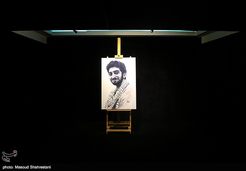 رونمایی از نقاشی شهید محسن حججی