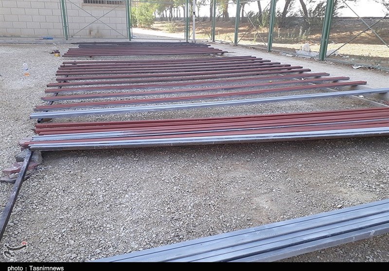 ساخت کانکس برای زلزله‌زدگان کرمانشاه در اهواز 