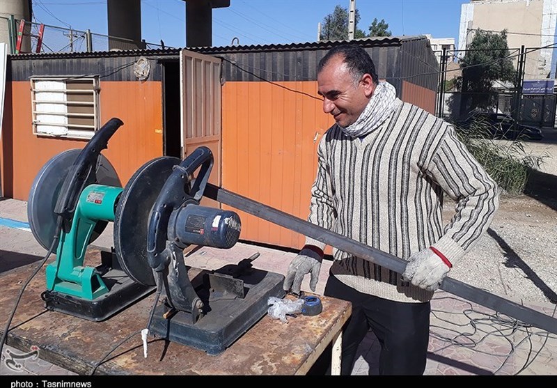 ساخت کانکس برای زلزله‌زدگان کرمانشاه در اهواز 