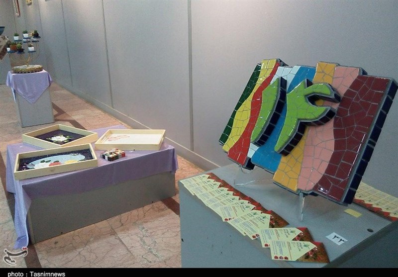 نمایشگاه معرق کاشی در رشت