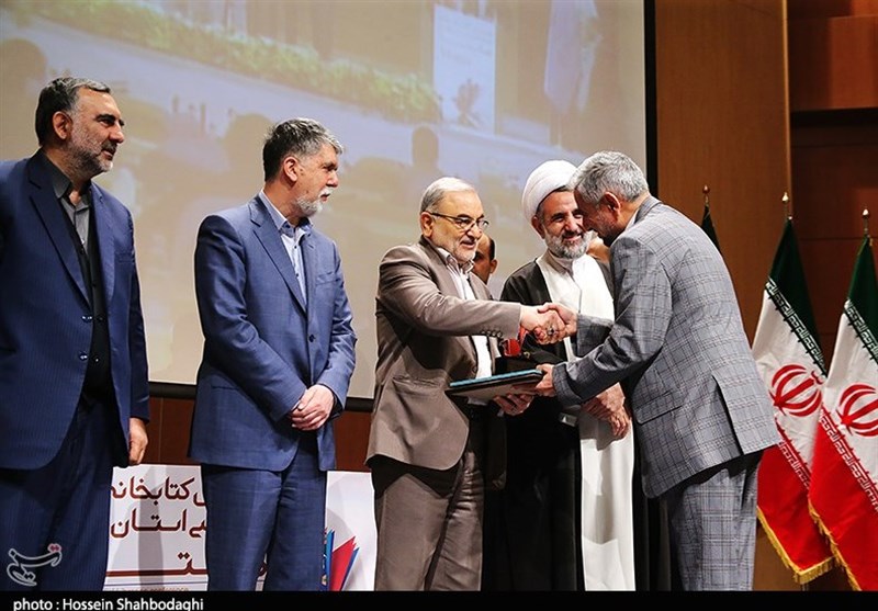 همایش کتابخانه‌های تخصصی استان قم"مکتا"