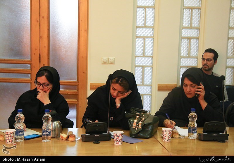 نشست خبری نمایشگاه سرو نقره ای