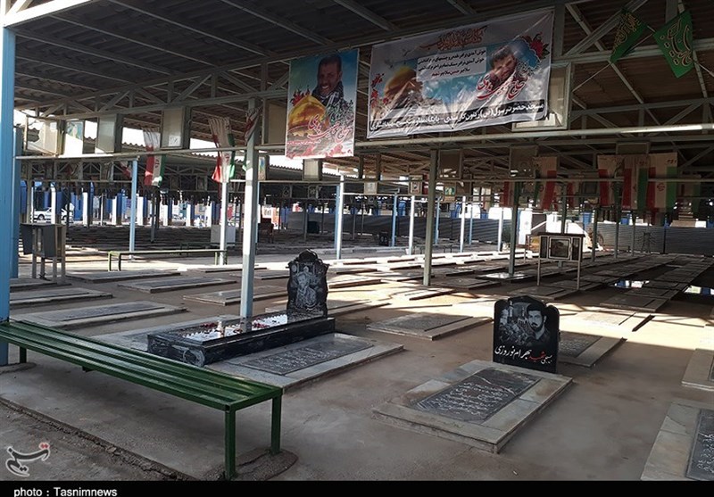 مزار شهید مدافع حرم حبیب بدوی در گلزار شهدای اهواز