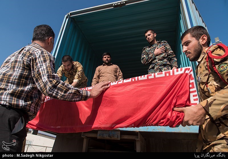 گرامیداشت 55 شهید تازه تفحص شده در معراج الشهدای اهواز