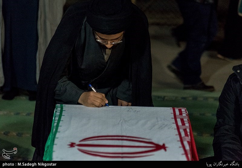 گرامیداشت 55 شهید تازه تفحص شده در معراج الشهدای اهواز