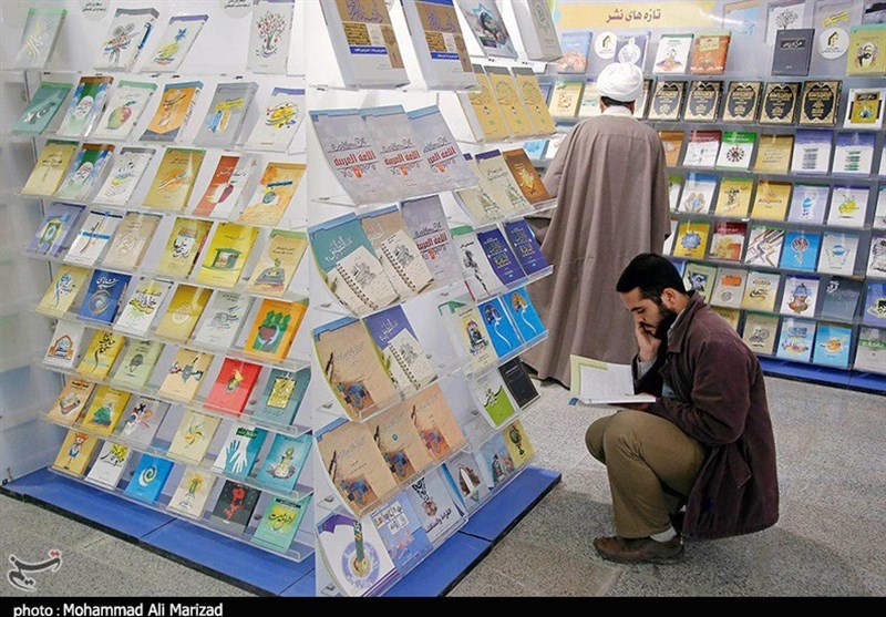 نمایشگاه دستاوردهای مراکز پژوهش حوزوی در قم