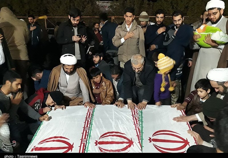 استقبال از 55 شهید تازه تفحص شده دفاع مقدس در معراج شهدای اهواز