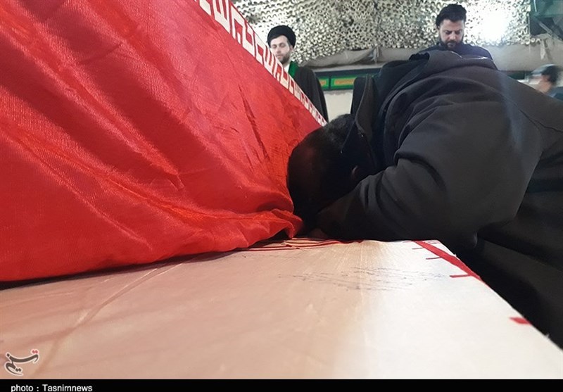 استقبال از 55 شهید تازه تفحص شده دفاع مقدس در معراج شهدای اهواز