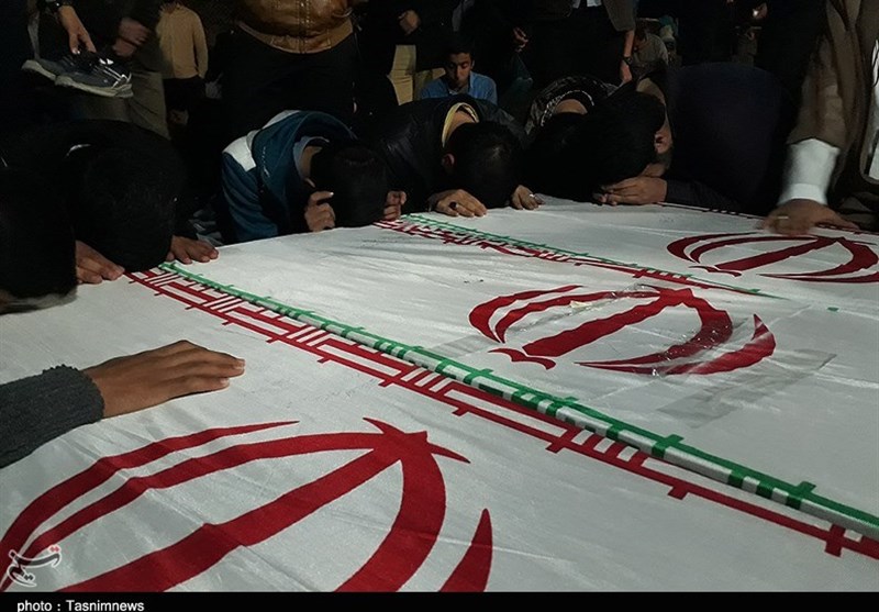 استقبال از 55 شهید تازه تفحص شده دفاع مقدس در معراج شهدای اهواز