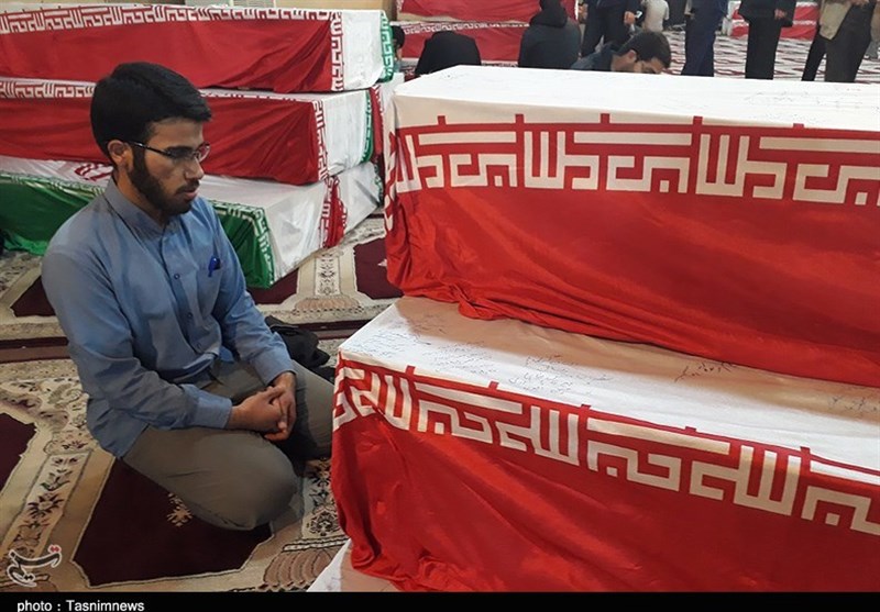 استقبال از 55 شهید تازه تفحص شده دفاع مقدس در معراج شهدای اهواز