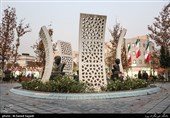 میدان13 آبان محل  نصب تندیس پنج شهید برادران افراسیابی است که همگی از شهدای محله پیروزی هستند